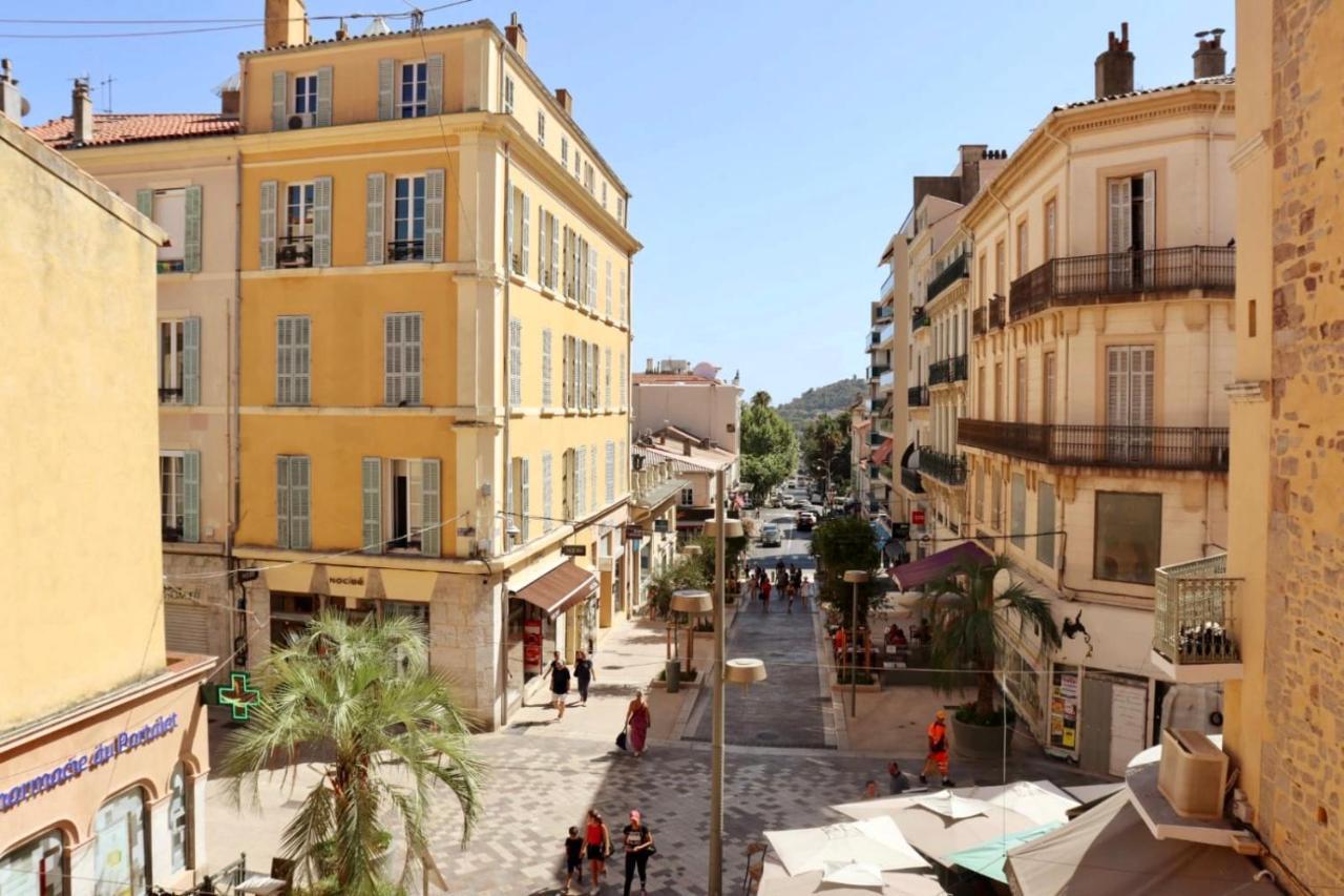 Apartment Au Coeur De Hyeres, Ideal Pour Les Couples ! *